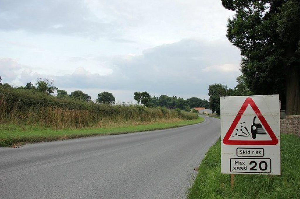 Avoid Loose Chippings 1
