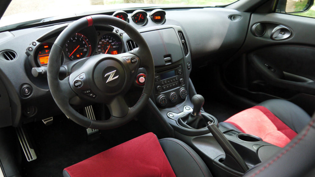 2021 Nissan 370Z Interior 2