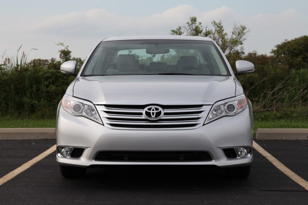 2010 2012 Toyota Avalon Top 10 Most Reliable Used Cars 4