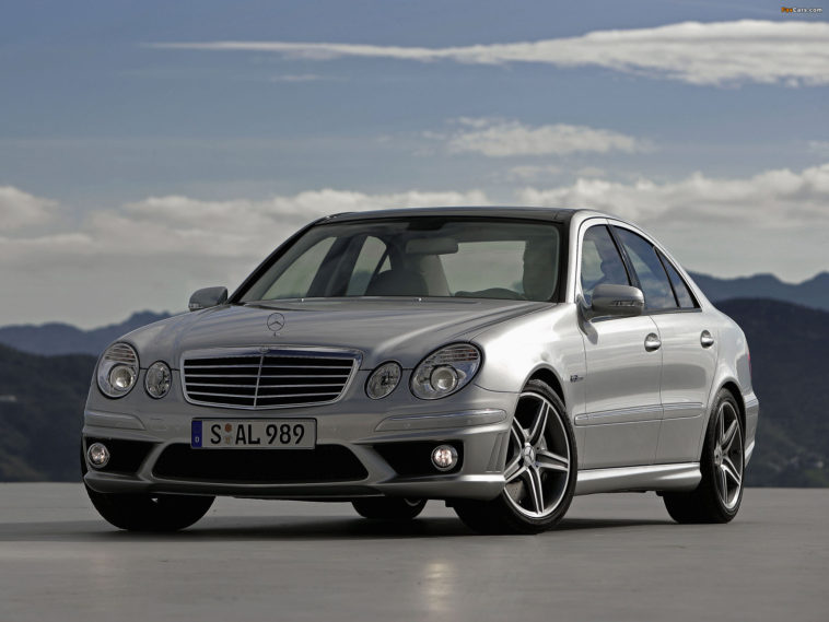 Mercedes E Class W211