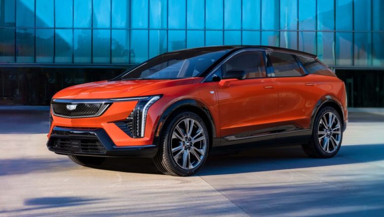 2025 Cadillac Optiq (1)