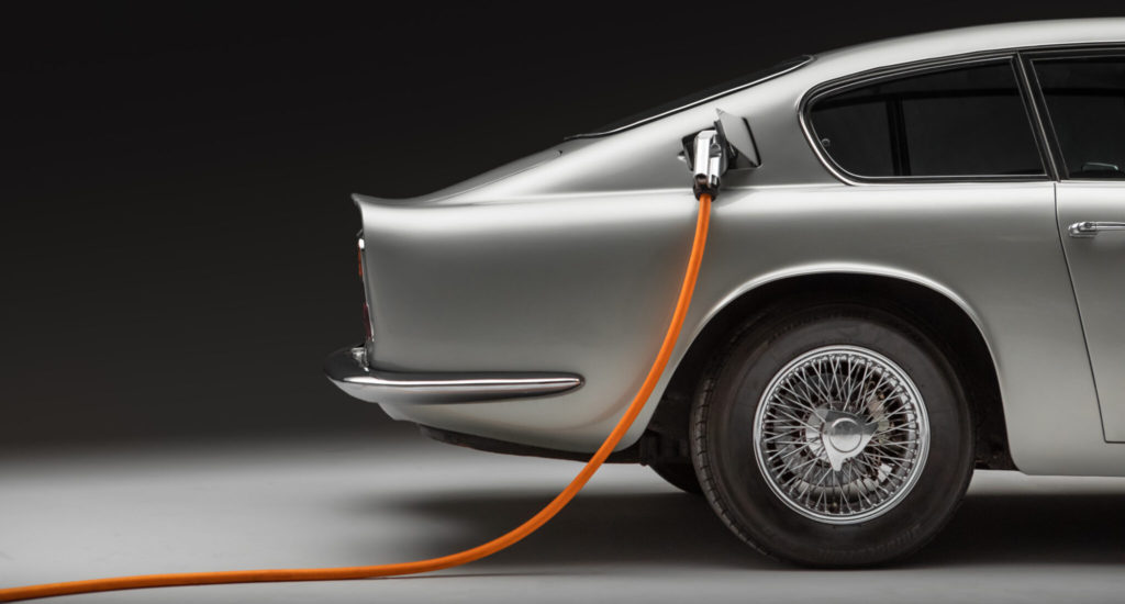 Aston Martin DB6 Concept by Lunaz 13