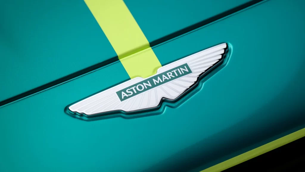 2024 Aston Martin Vantage 12