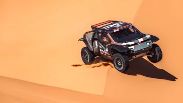 Dacia, third in the prologue of Dakar 2025