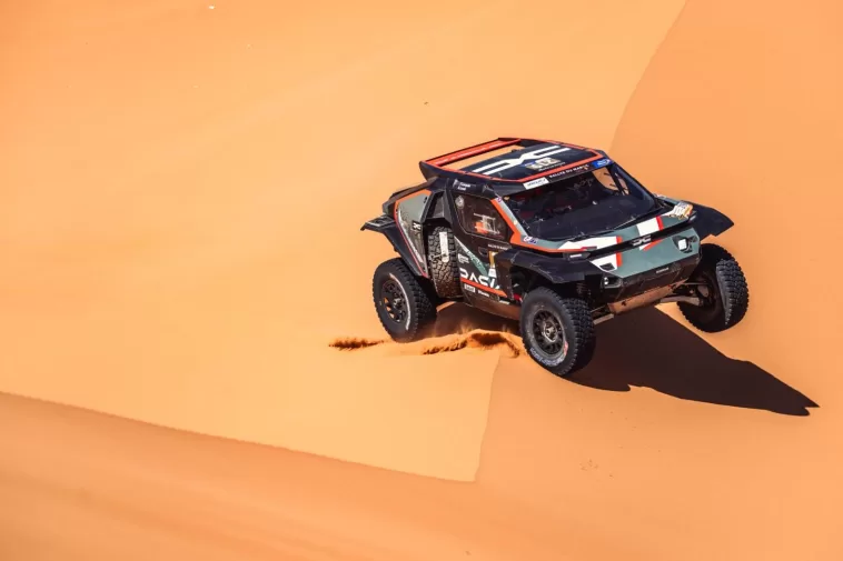 Dacia, third in the prologue of Dakar 2025