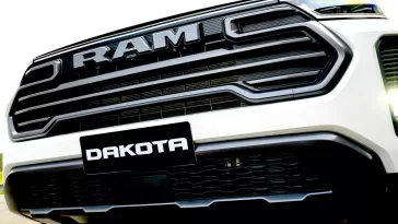 2027 Ram Dakota