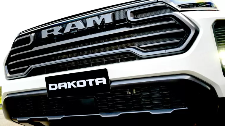 2027 Ram Dakota