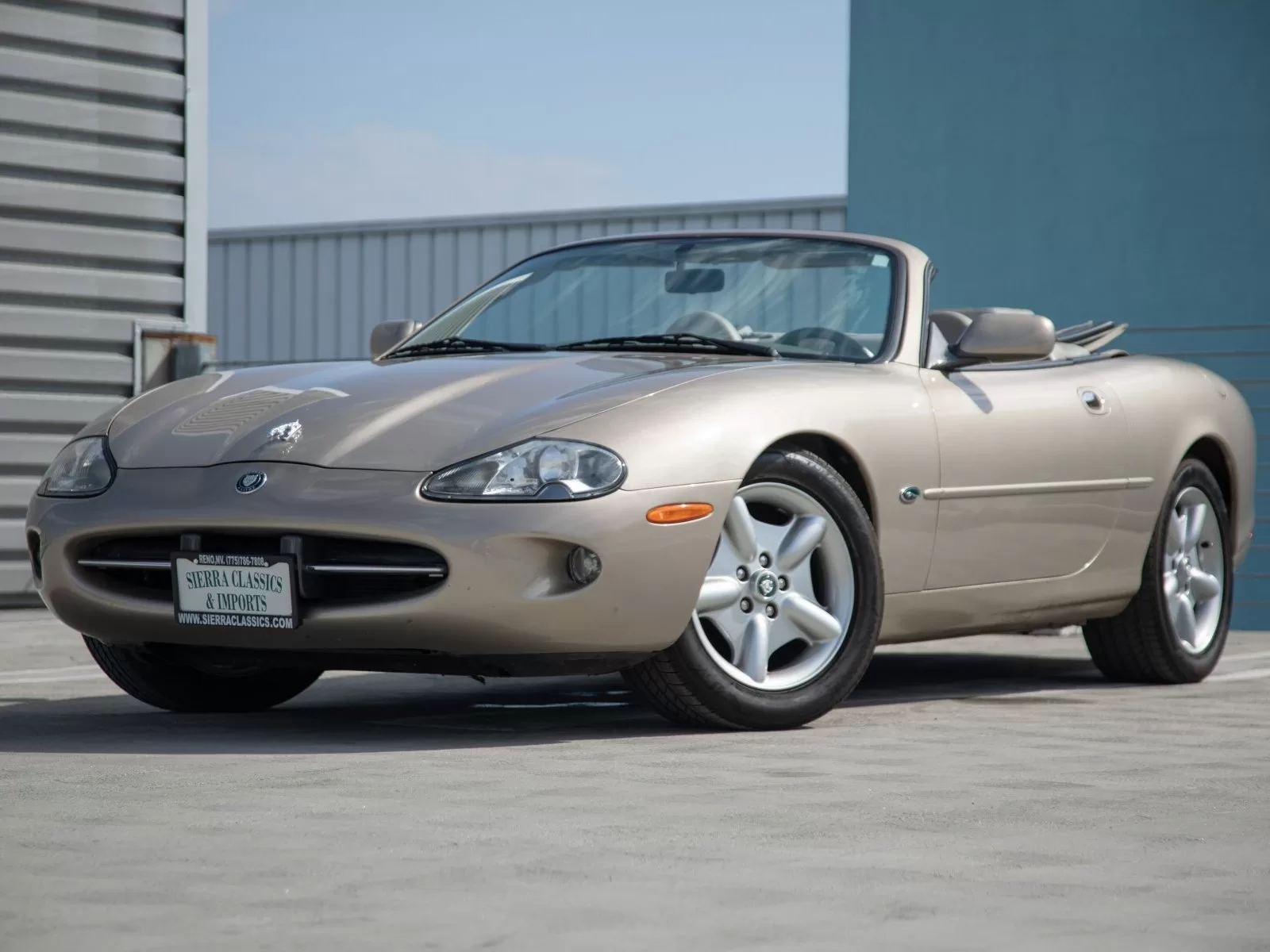 Avoiding Costly Mistakes When Shopping for a Second Hand Car