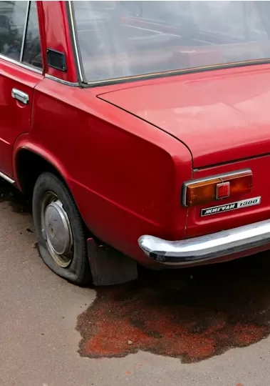 Driving on a cracked rim can be more dangerous than most drivers realize 1