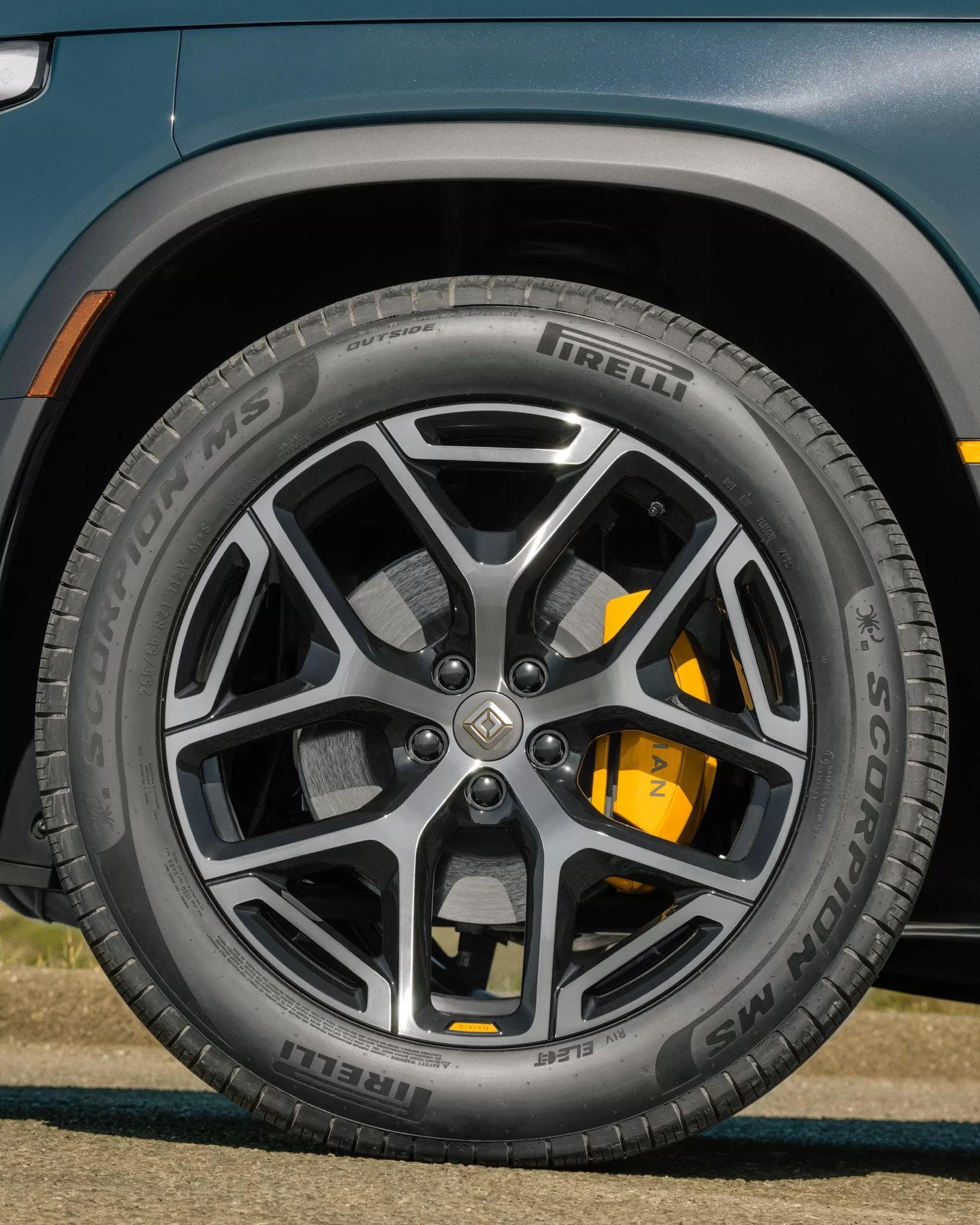 Rivian R2 Performance (10)